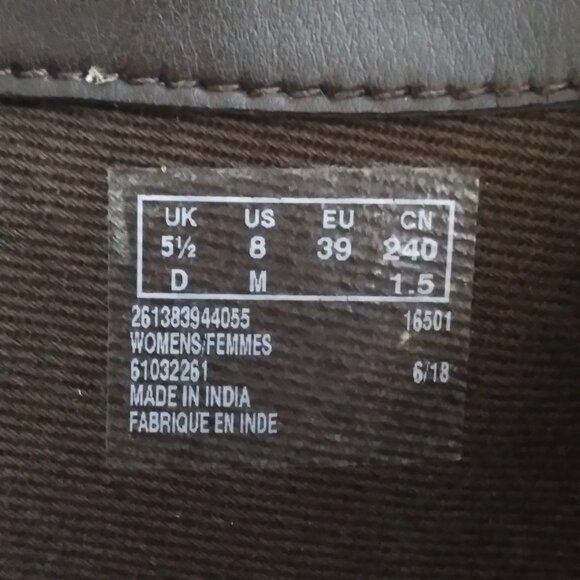 Clarks Brown Boots, women’s size 8 - Picture 7 of 7